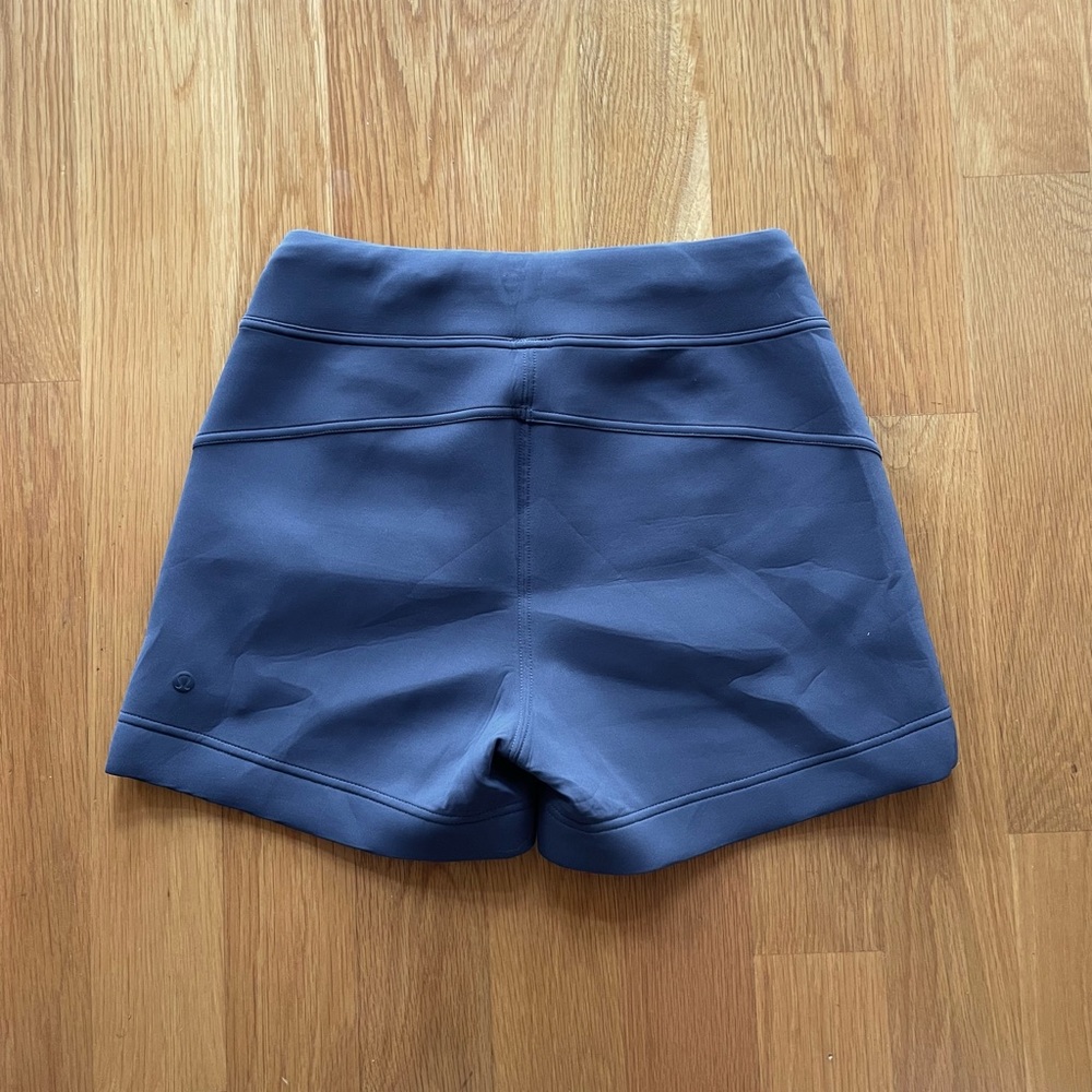 Lululemon In-Form Short - Picture 2 of 5